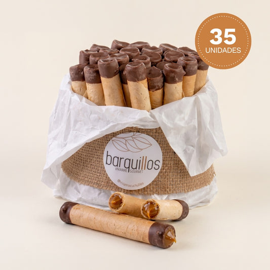 Torta de barquillos con Manjar - 35 unidades